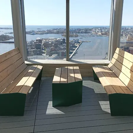 公寓 Modern Skyscraper By Metro And Sea